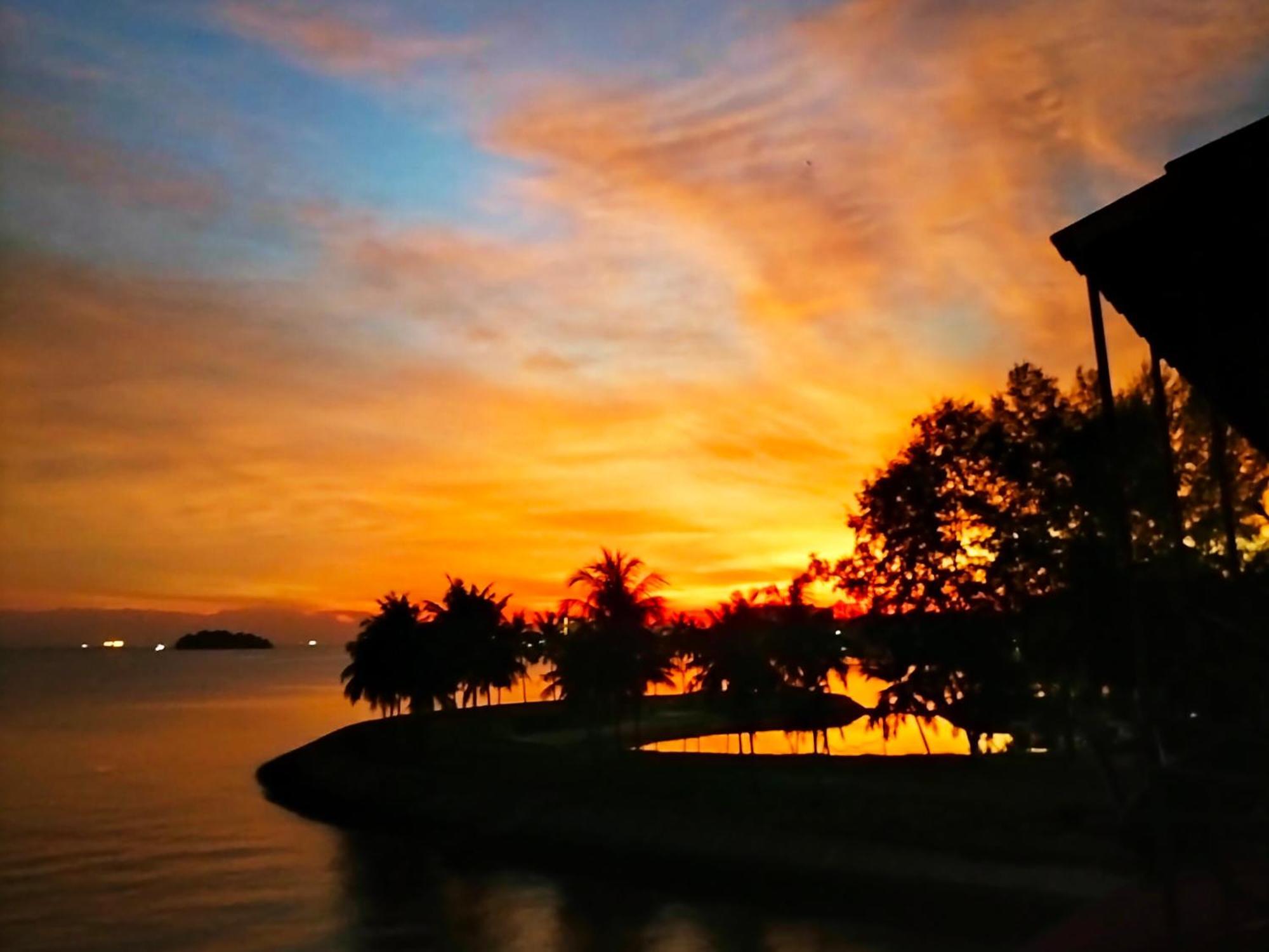 Seafront Sunsetspa Port Dickson Ngoại thất bức ảnh